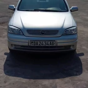 Opel Astra 1998