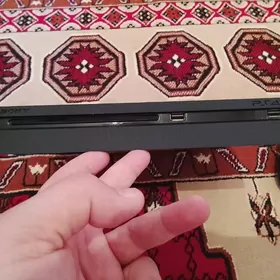 PlayStation 4slimPlayStation