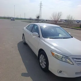 Toyota Camry 2011