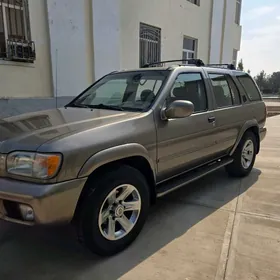 Nissan Pathfinder 2002