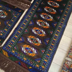 Gülýüpek maşyn haly