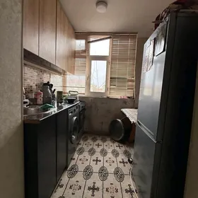 satlyk 30mkr 3 etaj 3komnat 