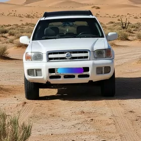 Nissan Pathfinder 2003
