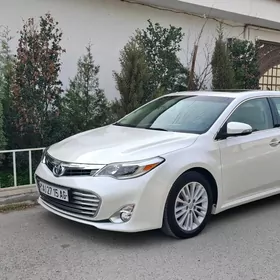 Toyota Avalon 2013