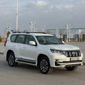 Toyota Land Cruiser Prado 2011