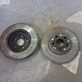 Toyota Korolla baraban oni