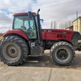 Case STX325 Accusteer 2009