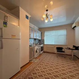 Мир 5 3 ком 4 этаж