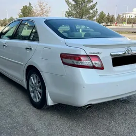 Toyota Camry 2010
