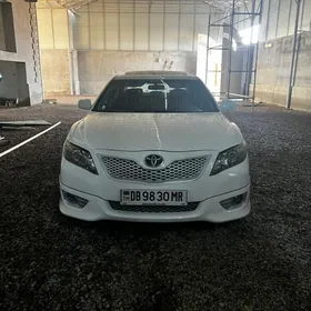 Toyota Camry 2010