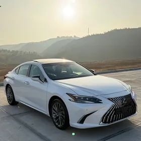Lexus ES 350 2020