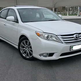 Toyota Avalon 2011