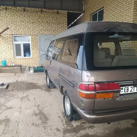 Toyota Hiace 1995