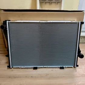 BMW E39 E34 E46 RADIATOR