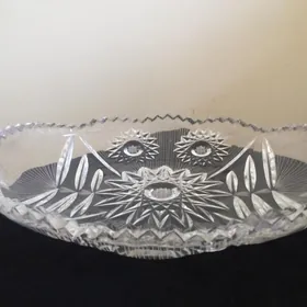 Новая ваза из хрусталя для фруктов