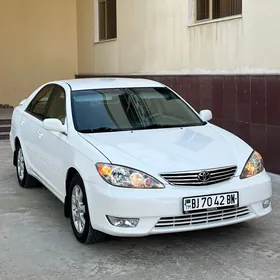 Toyota Camry 2005