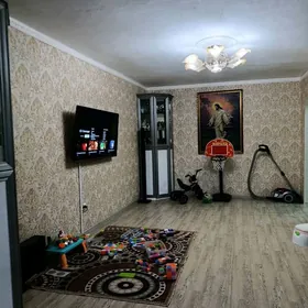 3 комн на 1этаже Хозяин