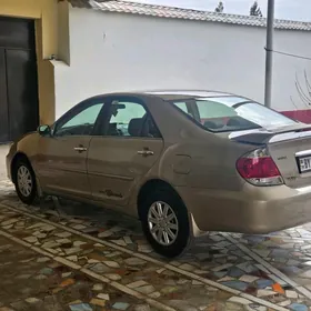 Toyota Camry 2005