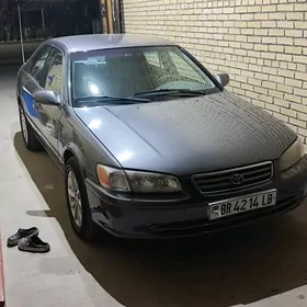 Toyota Camry 1997