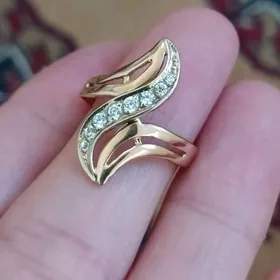 gyzyl brilyant yuzik