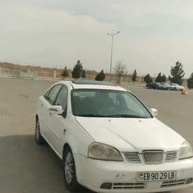 Chevrolet Lacetti 2003