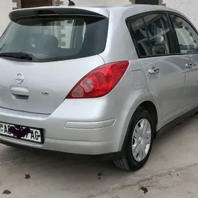 Nissan Versa 2009