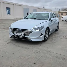 Hyundai Sonata 2021