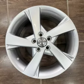 Corolla Exculisive Diska R16