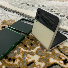 Samsung Flip 3 8/256