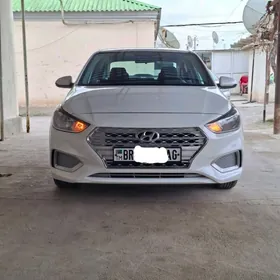 Hyundai Accent 2021
