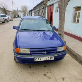 Opel Astra 1992