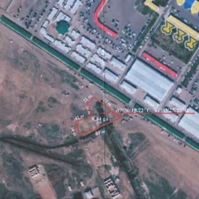 BOS YER TAZE YARMARKADA