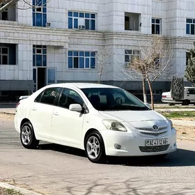 Toyota Yaris 2008