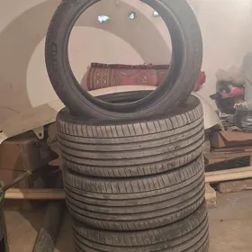 Mishilen teker 35R22