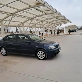 Opel Astra 2003