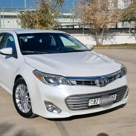 Toyota Avalon 2013