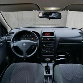 Opel Astra 2002