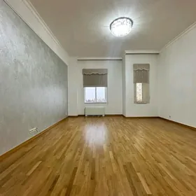 14 tapgyr 4 komnat 2-nji etaź