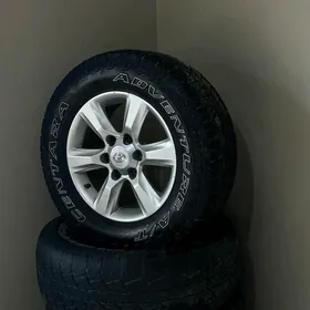 hilux prada 17lik diska