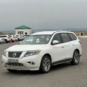 Nissan Pathfinder 2013