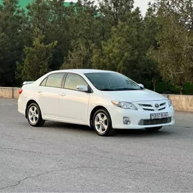 Toyota Corolla 2013