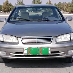 Toyota Camry 1997