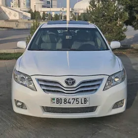 Toyota Camry 2011