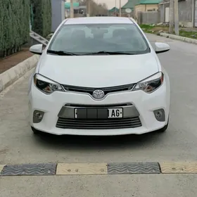 Toyota Corolla 2015