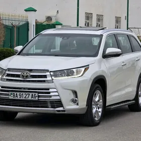Toyota Highlander 2018