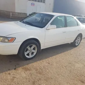 Toyota Camry 1998