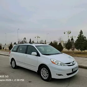 Toyota Sienna 2007