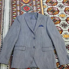 kastyum balak komplekt