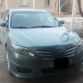 Toyota Camry 2010