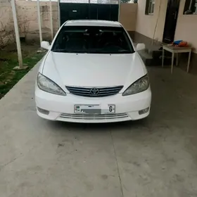Toyota Camry 2005